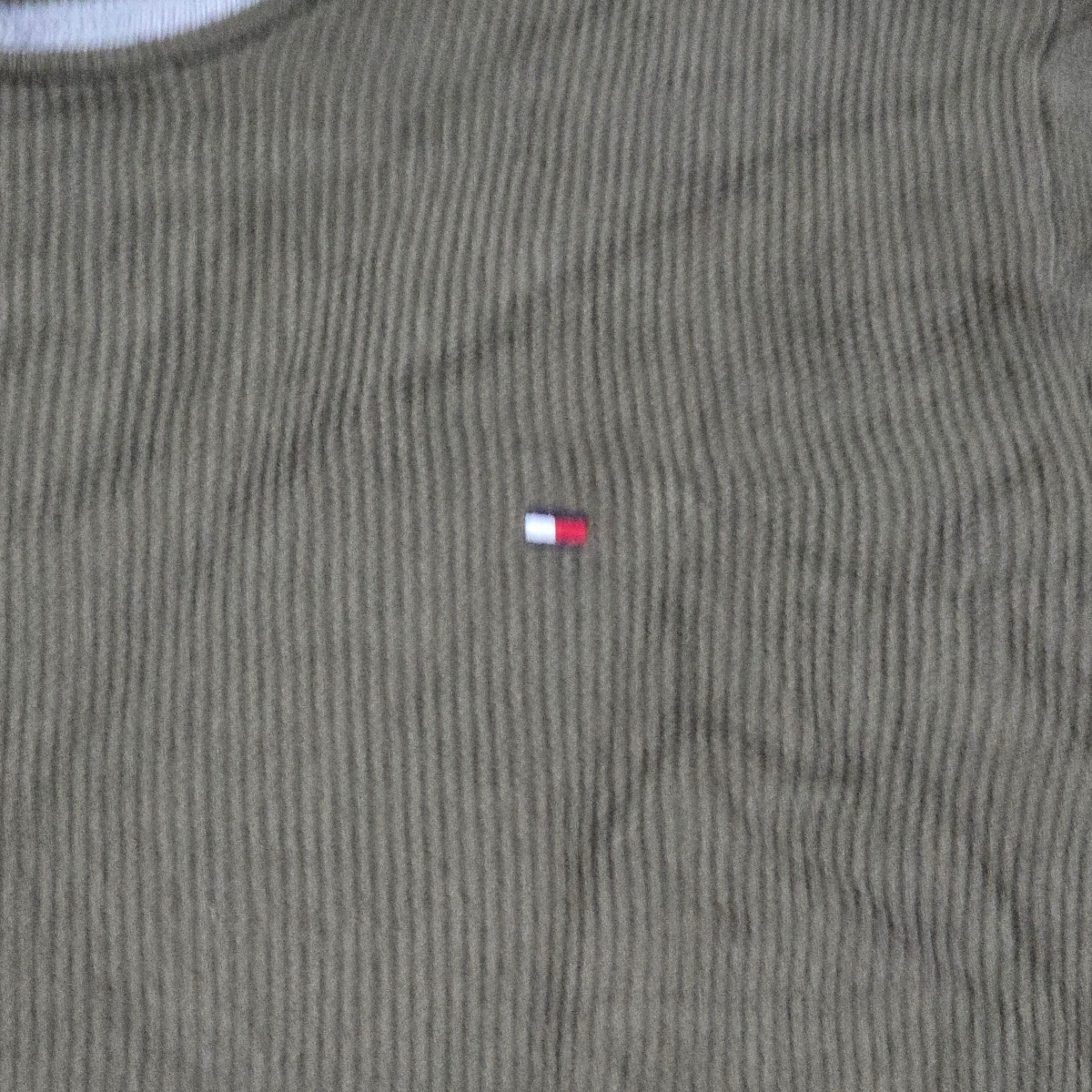 Sueter Tommy Hilfiger 2xl Verde Cuello Redondo (Usado)