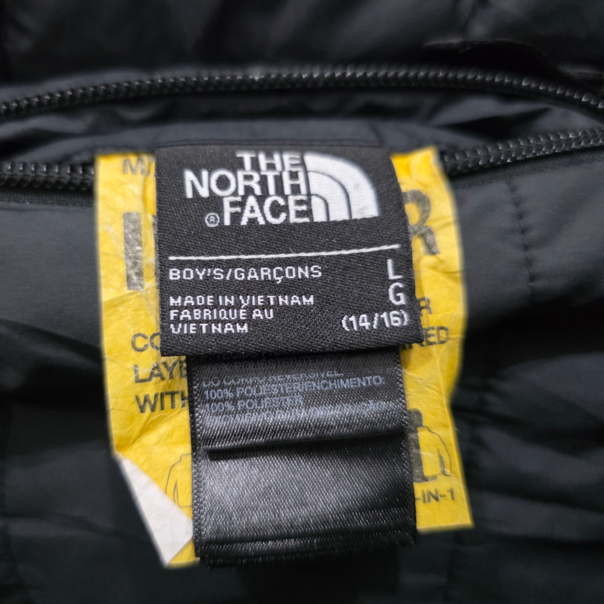 Chamarra The North Face Adolescente 14-16 Negro Forro (Usado)