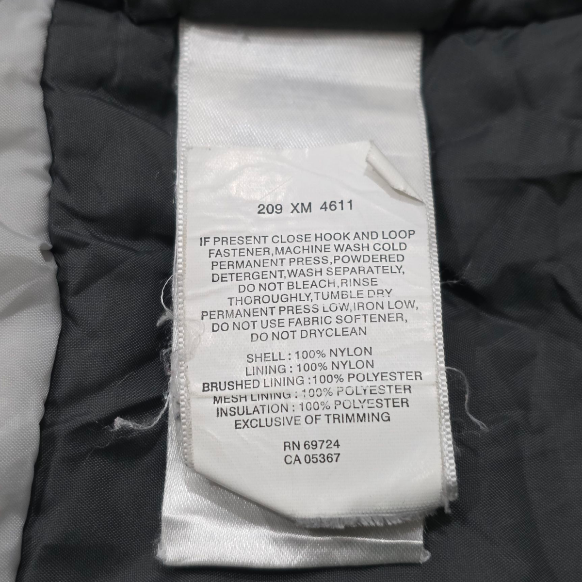 Chamarra Columbia 2xl Gris Con Gorro Resistente Agua