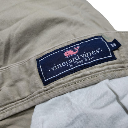 Bermuda Vineyard Vines 38 Café