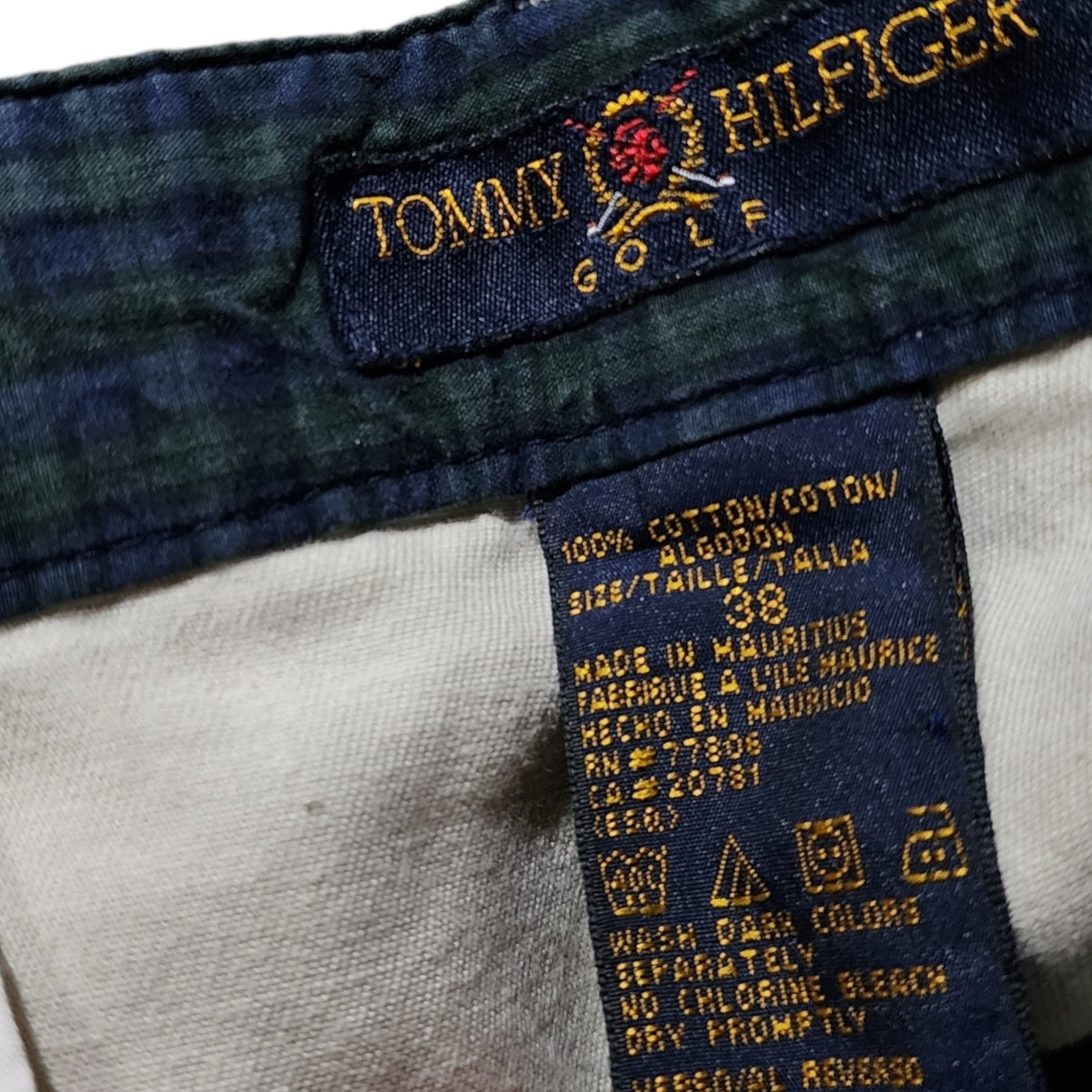 Bermuda Tommy Hilfiger Golf Talla 38 Gris Claro